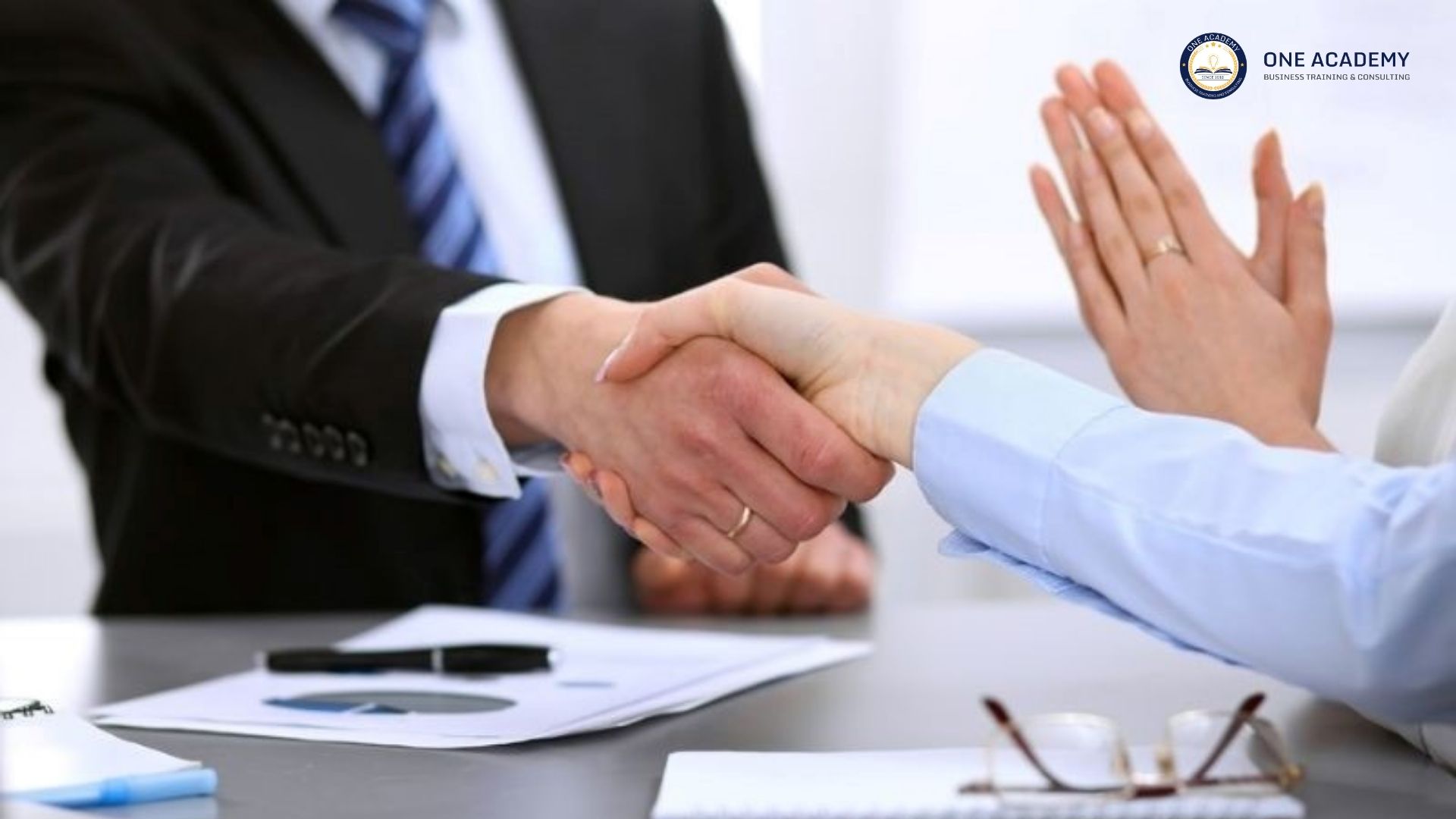 5 kỹ thuật đàm phán đột phá doanh thu